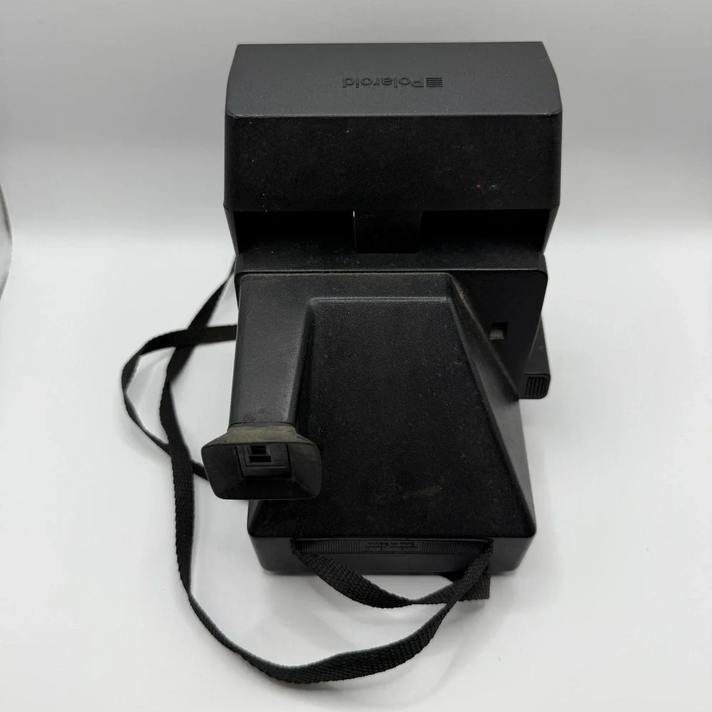 Vintage Polaroid One Step Flash 600 Instant Film Camera Black Auto Flash Strap